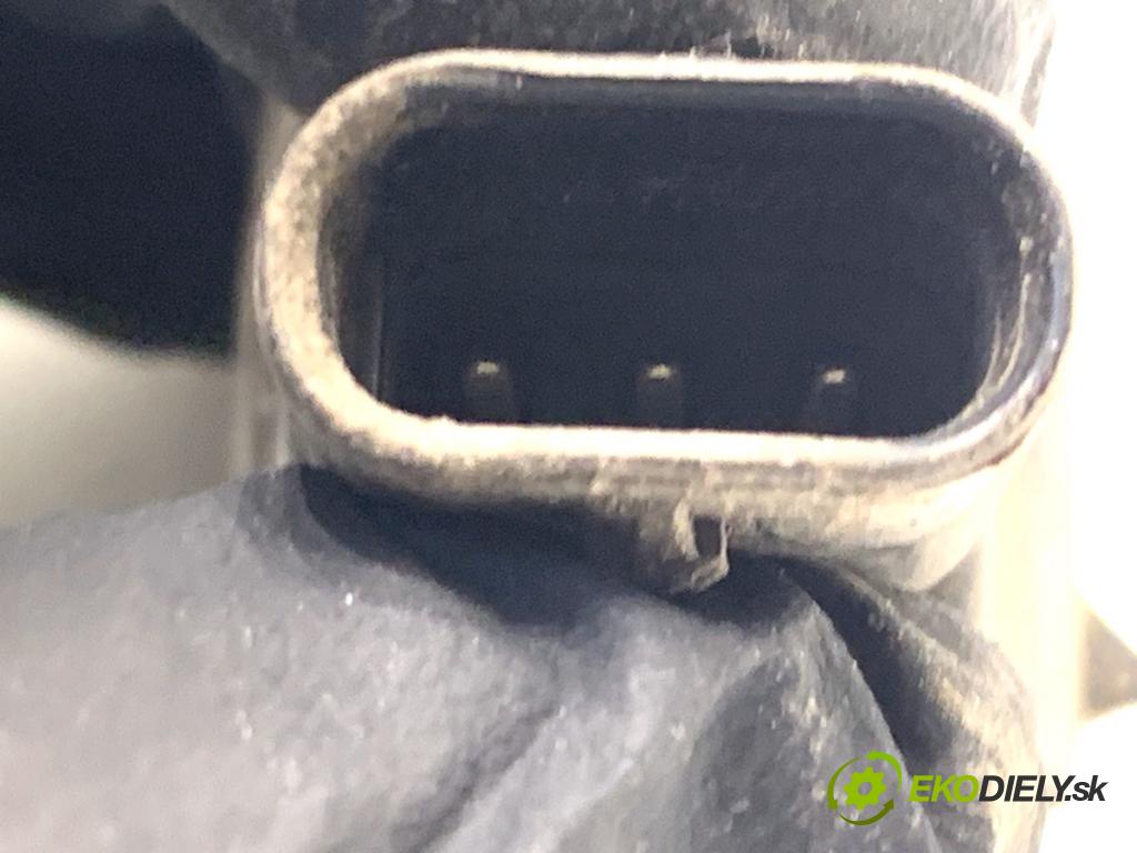 SKODA SUPERB III Kombi 2020 160 kW 1.4 TSI iV 1395 Snímač PDC 5Q0919275B