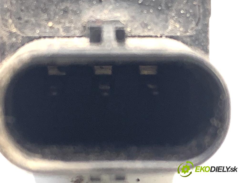 SKODA SUPERB III Kombi 2020 160 kW 1.4 TSI iV 1395 Snímač PDC 5Q0919275C