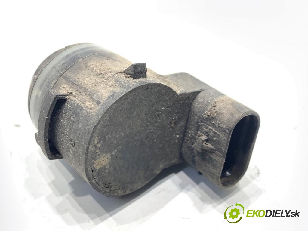 SKODA SUPERB III Kombi 2020 160 kW 1.4 TSI iV 1395 Snímač PDC 5Q0919275C