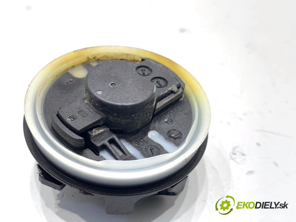 SKODA SUPERB III Kombi 2020 160 kW 1.4 TSI iV 1395 Snímač nárazu 5Q0959354A (Snímač nárazu)