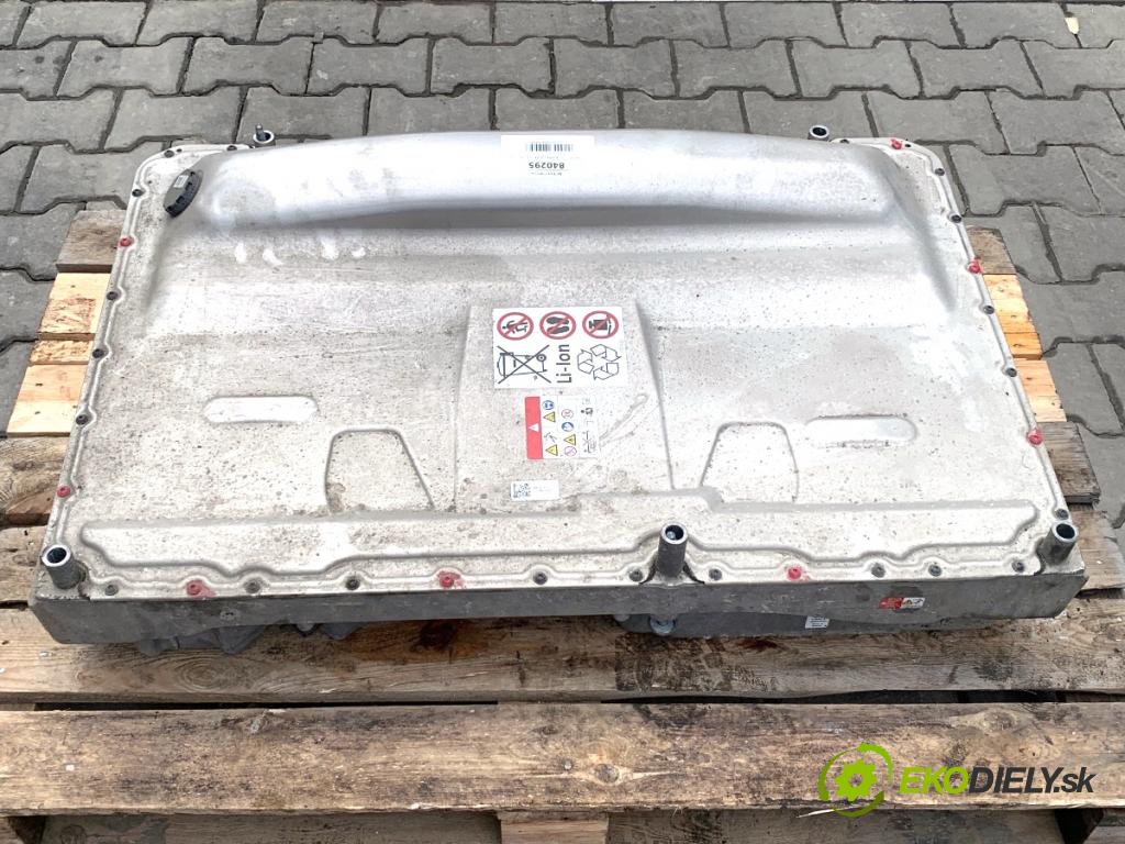 SKODA SUPERB III Kombi 2020 160 kW 1.4 TSI iV 1395 BATERIA HYBRYDA 3Q0915590N