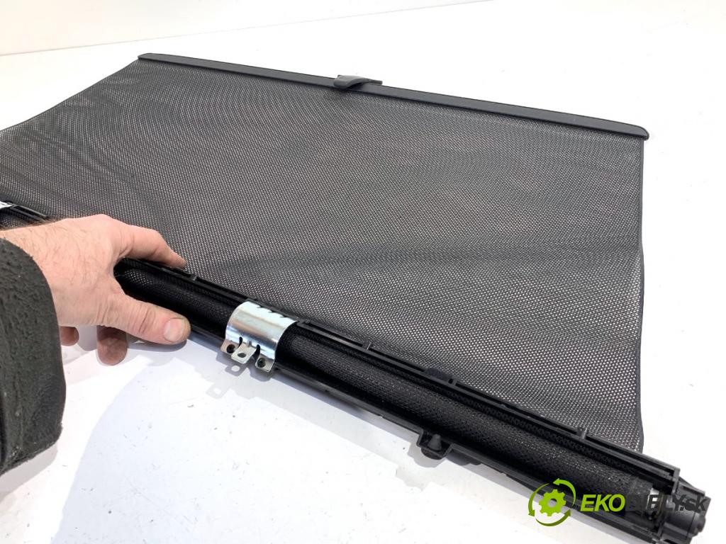 SKODA SUPERB III Kombi 2020 160 kW 1.4 TSI iV 1395 Roleta Dvere ľavy zad 3V9861333