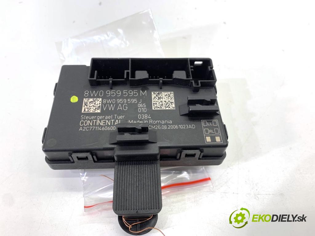 SKODA SUPERB III Kombi 2020 160 kW 1.4 TSI iV 1395 modul dveře zadní část levý 8W0959595M
