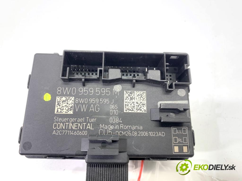 SKODA SUPERB III Kombi 2020 160 kW 1.4 TSI iV 1395 modul dveře zadní část levý 8W0959595M