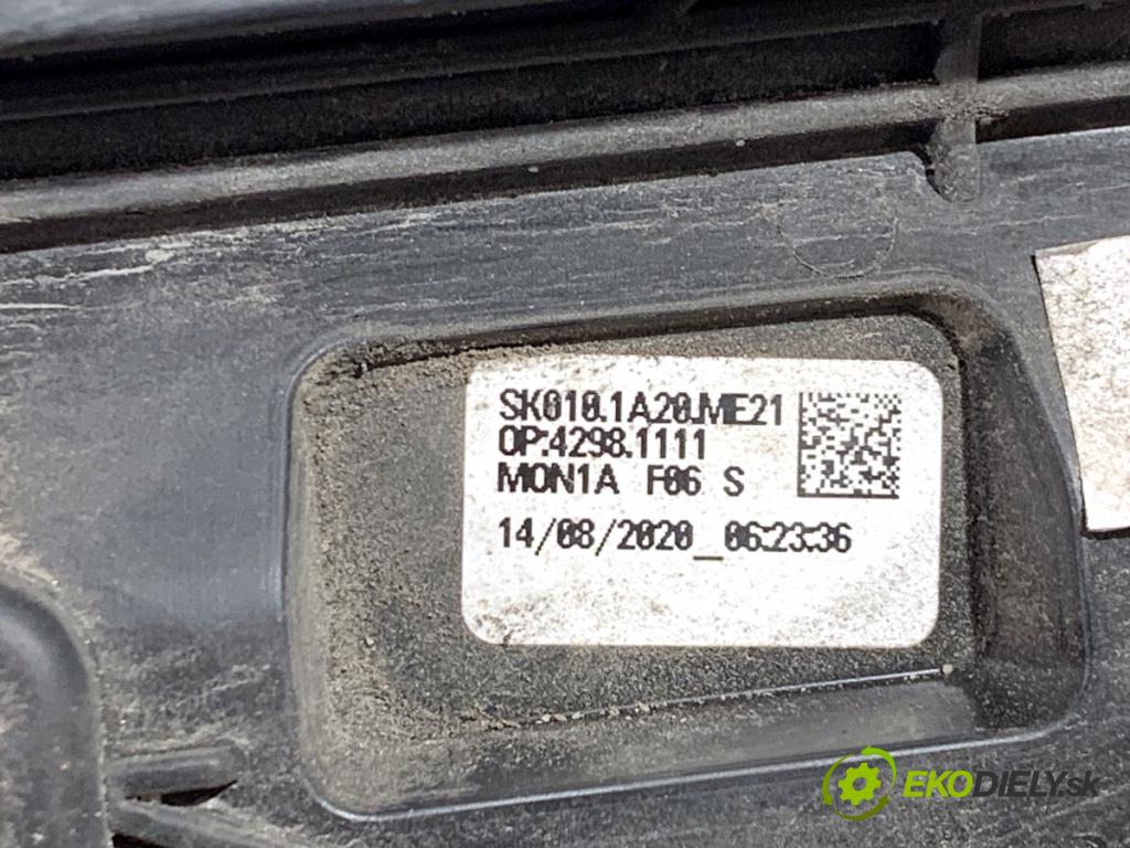 SKODA SUPERB III Kombi 2020 160 kW 1.4 TSI iV 1395 Lišta Dvere pravy zad 3V0854950