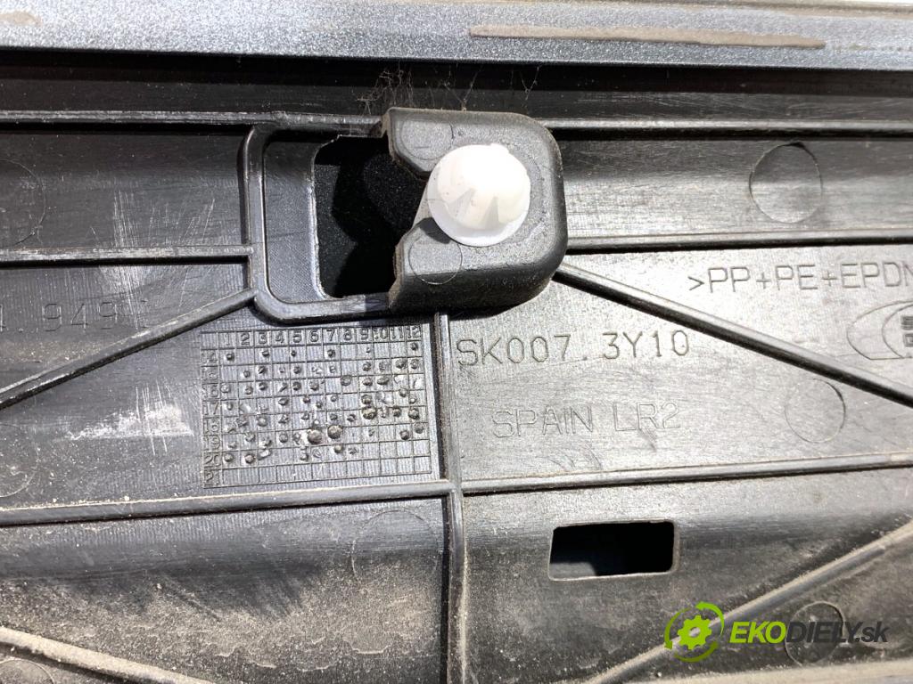 SKODA SUPERB III Kombi 2020 160 kW 1.4 TSI iV 1395 Lišta Dvere ľavy zad 3V0854949