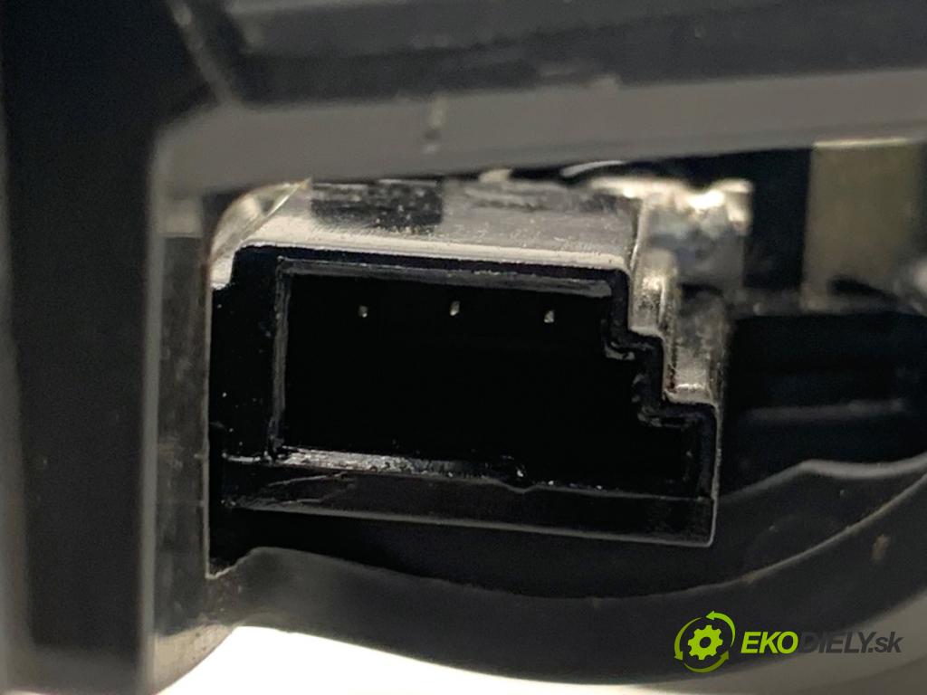 SKODA SUPERB III Kombi 2020 160 kW 1.4 TSI iV 1395 reproduktor 3V0035411H