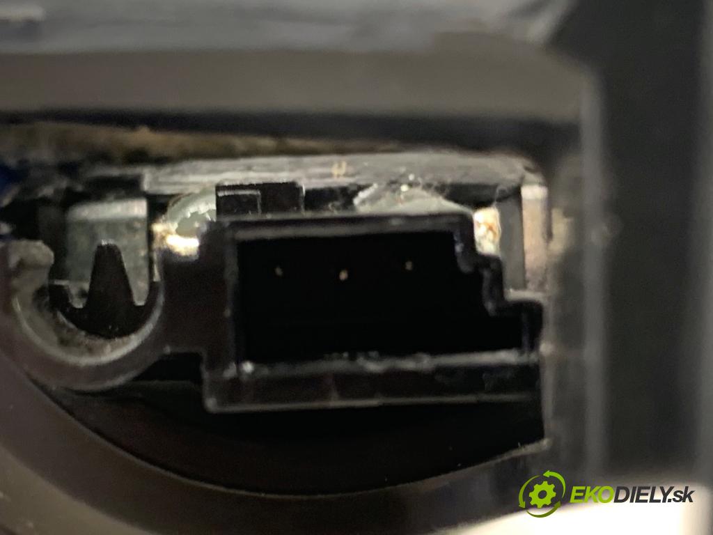 SKODA SUPERB III Kombi 2020 160 kW 1.4 TSI iV 1395 reproduktor 3V0035411H