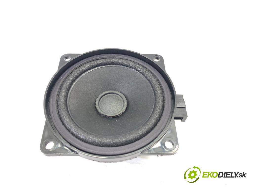 SKODA SUPERB III Kombi 2020 160 kW 1.4 TSI iV 1395 reproduktor 3V0035411E