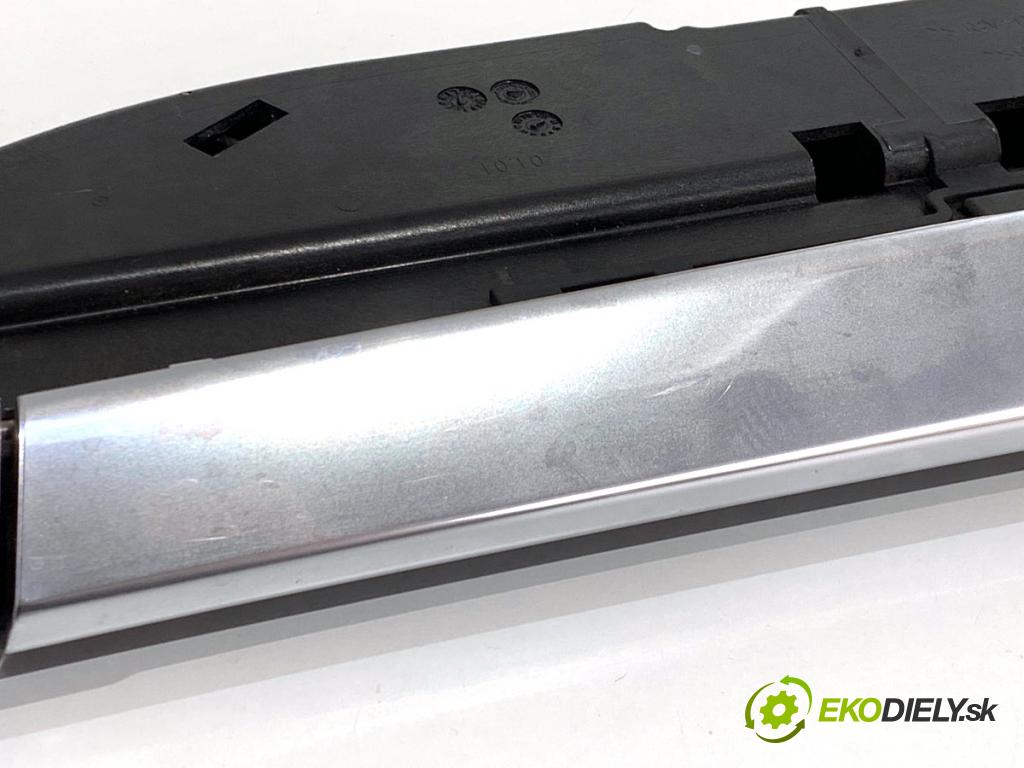 PORSCHE PANAMERA liftback 2010 294 kW 4.8 4S 4806 držák na nápoje 97055239400 (Držák nápojů)