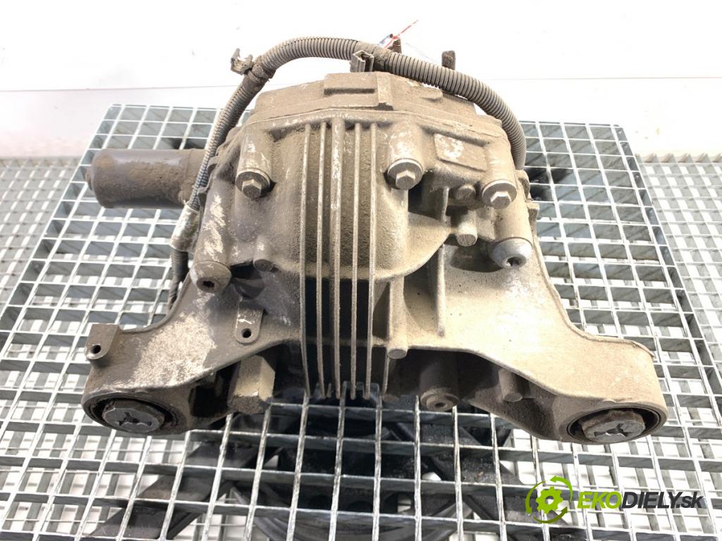 PORSCHE PANAMERA liftback 2010 294 kW 4.8 4S 4806 Most diferenciál zadní část 97035002106