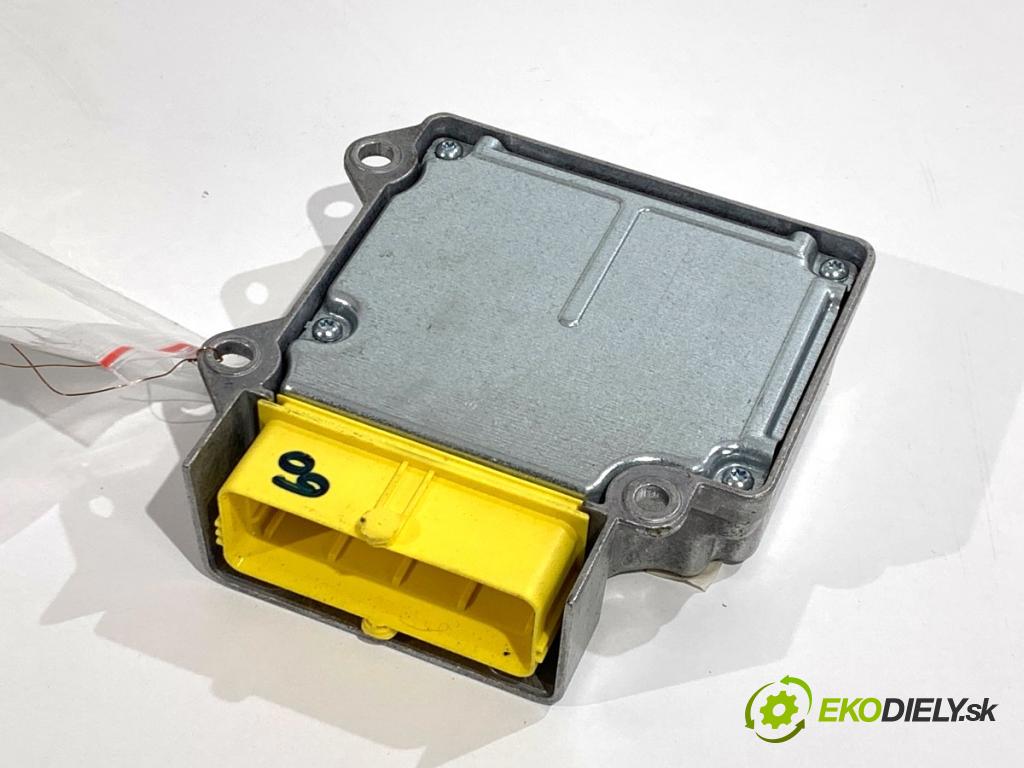 PORSCHE PANAMERA liftback 2010 294 kW 4.8 4S 4806 senzor airbag 97061820106 (Snímač)