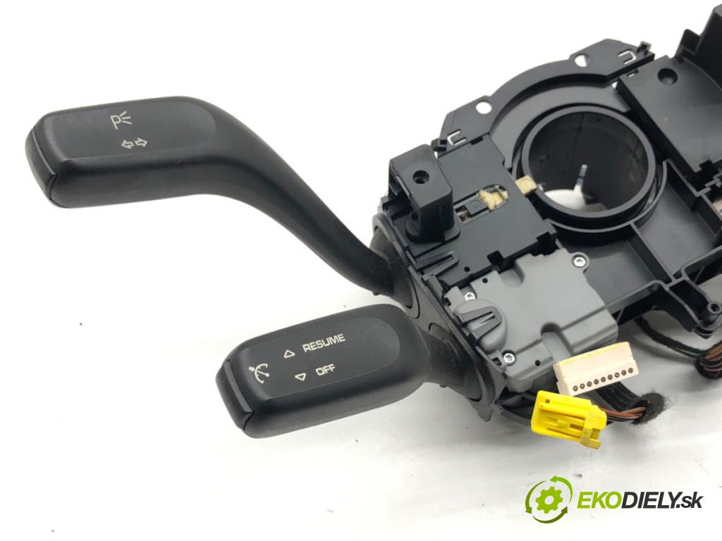 PORSCHE PANAMERA liftback 2010 294 kW 4.8 4S 4806 Prepínač kombinovaný  (Prepínacie páčky pod volantom)