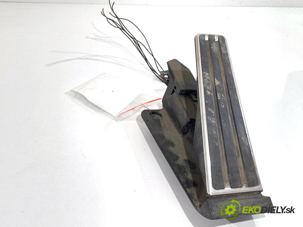 PORSCHE PANAMERA liftback 2010 294 kW 4.8 4S 4806 Potenciometer plynu 97042302100 (Potenciometer plynového pedálu)