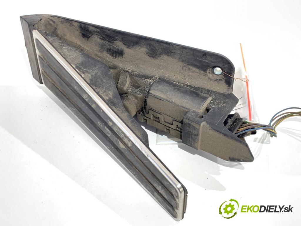 PORSCHE PANAMERA liftback 2010 294 kW 4.8 4S 4806 Potenciometer plynu 97042302100 (Potenciometer plynového pedálu)