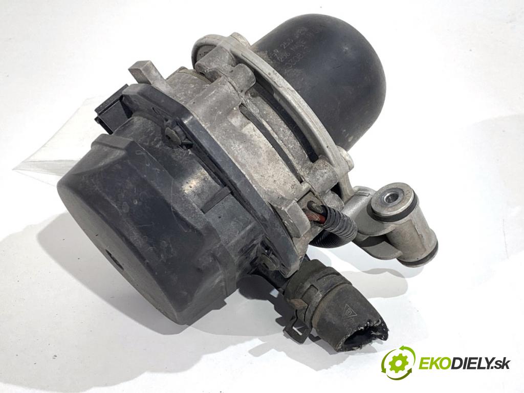 PORSCHE PANAMERA liftback 2010 294 kW 4.8 4S 4806 pumpa vzduchu sekundárního 7PP959253A (Topení, ventilace ostatní)