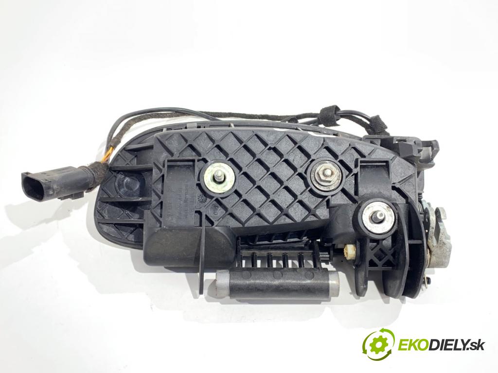 PORSCHE PANAMERA liftback 2010 294 kW 4.8 4S 4806 klika vnejší pravý přední část 97053706401