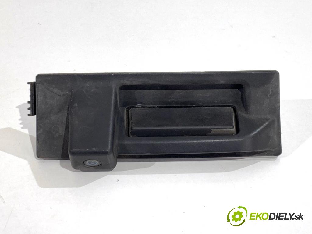 PORSCHE PANAMERA liftback 2010 294 kW 4.8 4S 4806 klika dveří zadní část KAMERA 97061342502