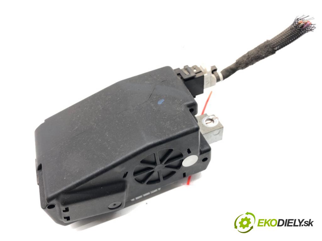 PORSCHE PANAMERA liftback 2010 294 kW 4.8 4S 4806 blokáda volantu 7PP905852B (Riadenie ostatné)