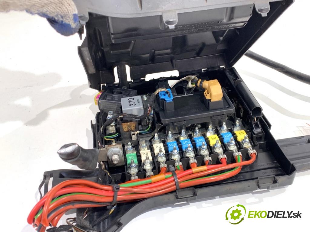 PORSCHE PANAMERA liftback 2010 294 kW 4.8 4S 4806 svorka plus 970610301