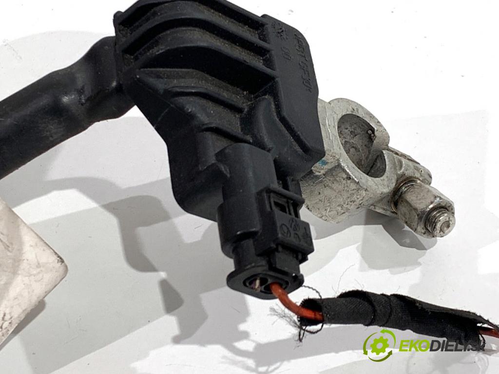 PORSCHE PANAMERA liftback 2010 294 kW 4.8 4S 4806 svorka MINUS 97061104304