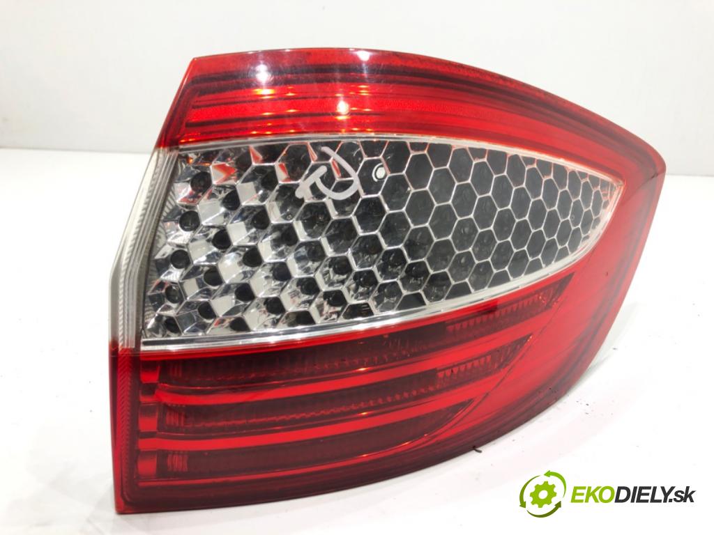 FORD MONDEO MK4 Kombi 2007 92 kW 1.8 TDCi 1753 světlo pravý zadní část 7S71-13404-B