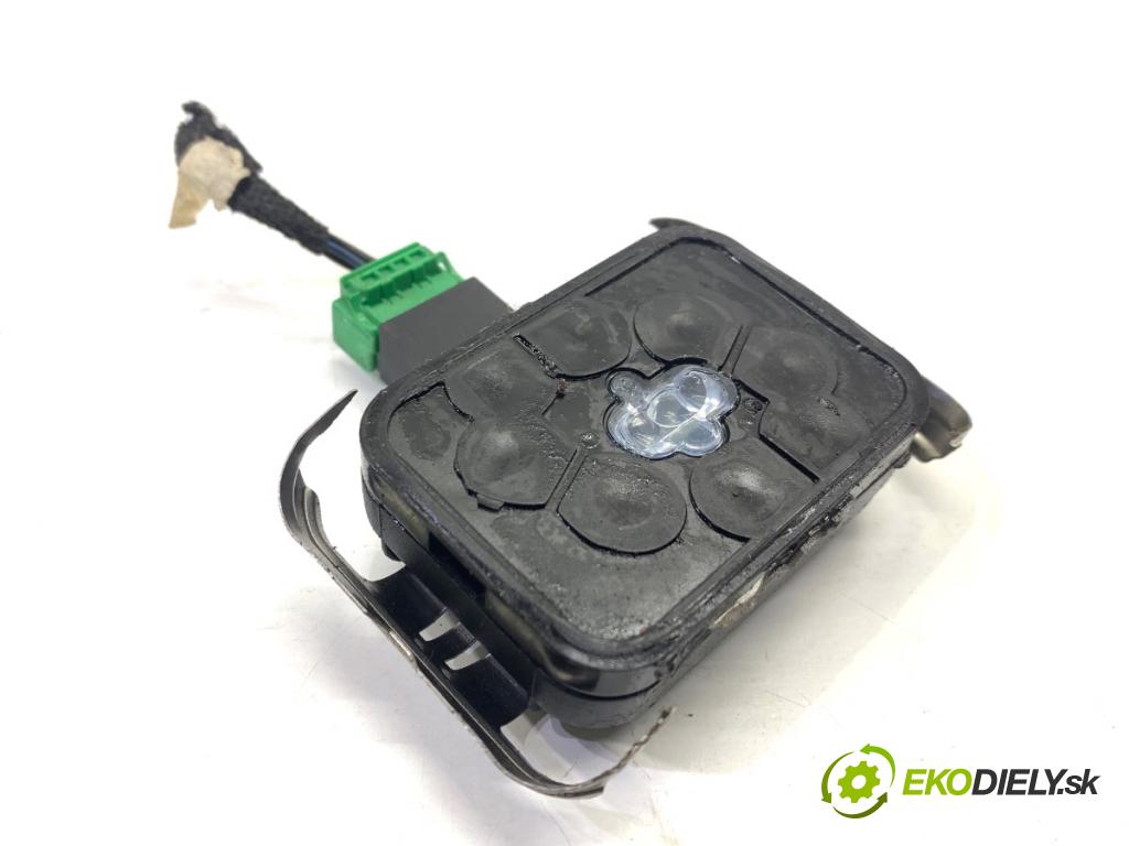 FORD MONDEO MK4 Kombi 2007 92 kW 1.8 TDCi 1753 Snímač dažďa 6G9N-17D547-AC 30655338 (Snímač dažďa)