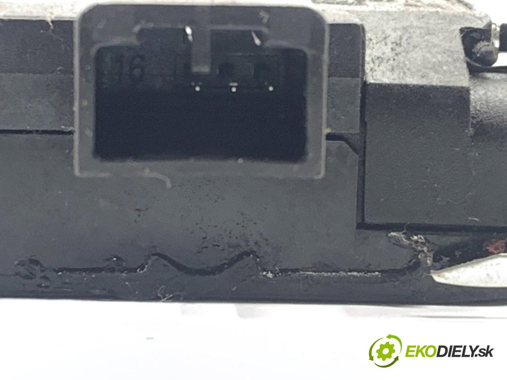 FORD MONDEO MK4 Kombi 2007 92 kW 1.8 TDCi 1753 Snímač dažďa 6G9N-17D547-AC 30655338 (Snímač dažďa)