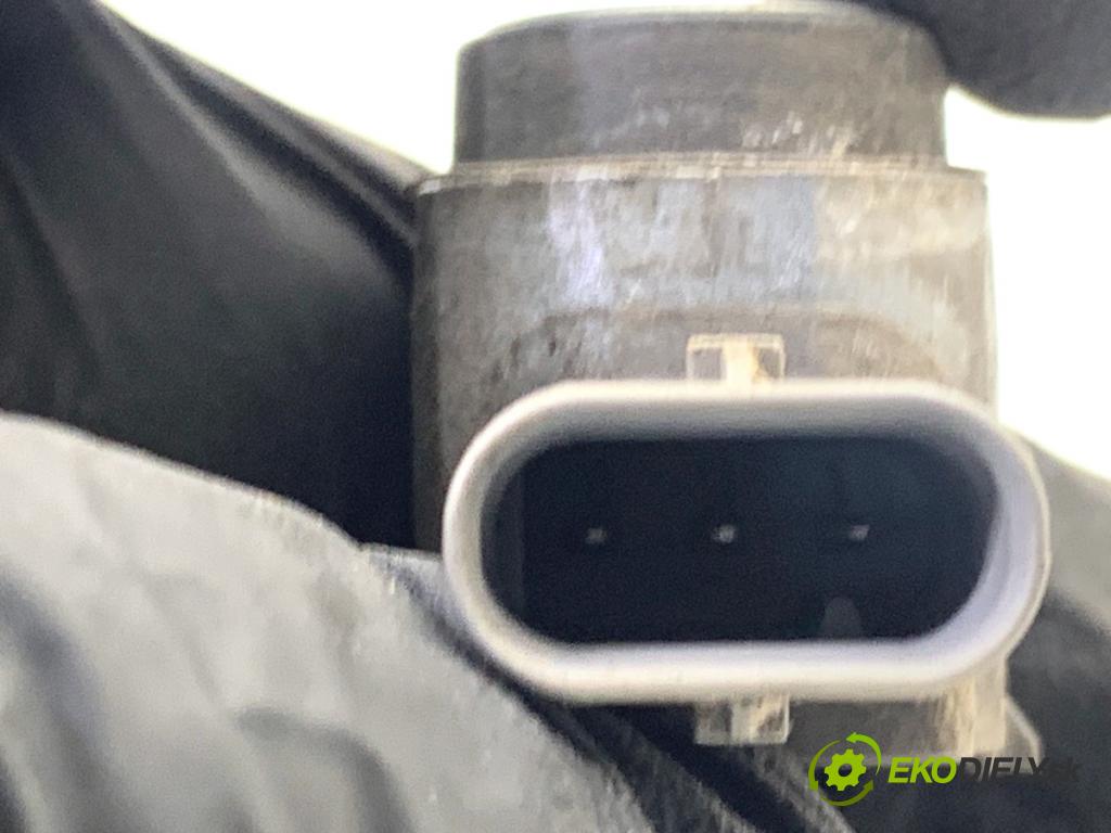 FORD MONDEO MK4 Kombi 2007 92 kW 1.8 TDCi 1753 snímač PDC 6W83-15K859-CB