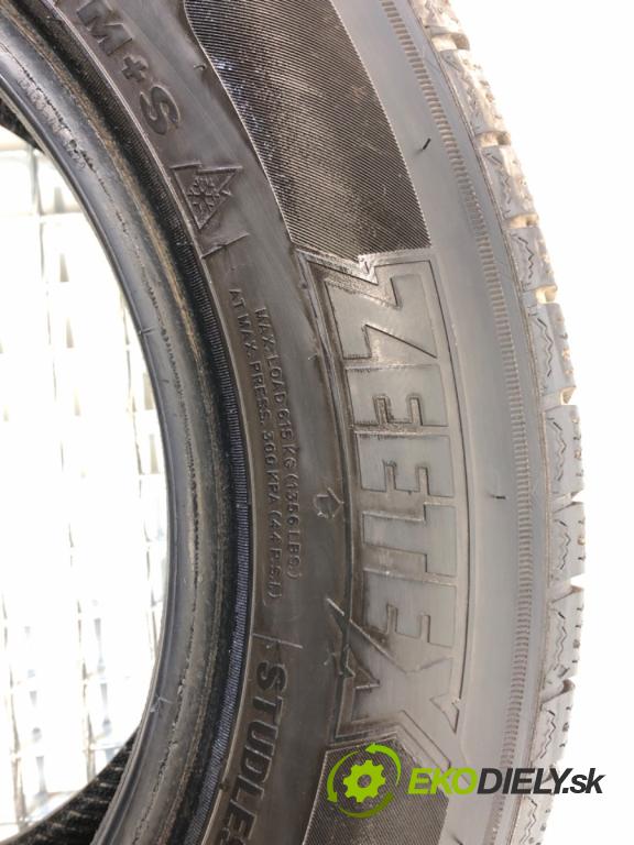 --- ---      PNEUMATIKY: zima 2X 195/65 15" ZEETEX