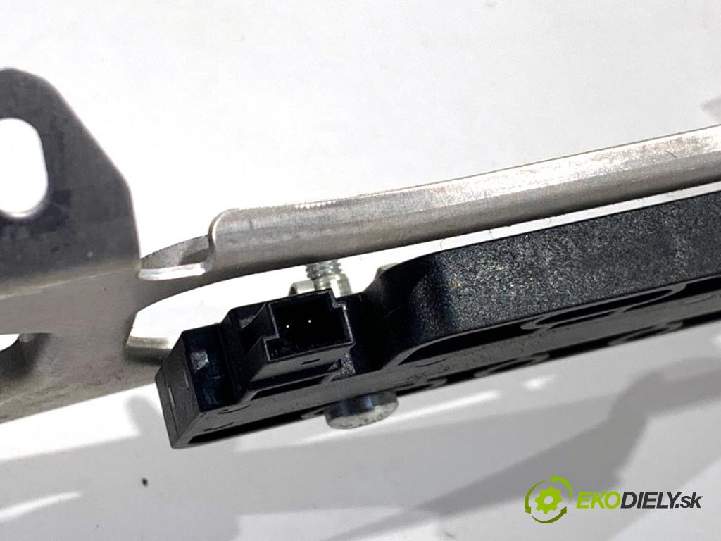 PORSCHE PANAMERA liftback 2010 294 kW 4.8 4S 4806 ANTENA modul KEYLESS 7PP962132