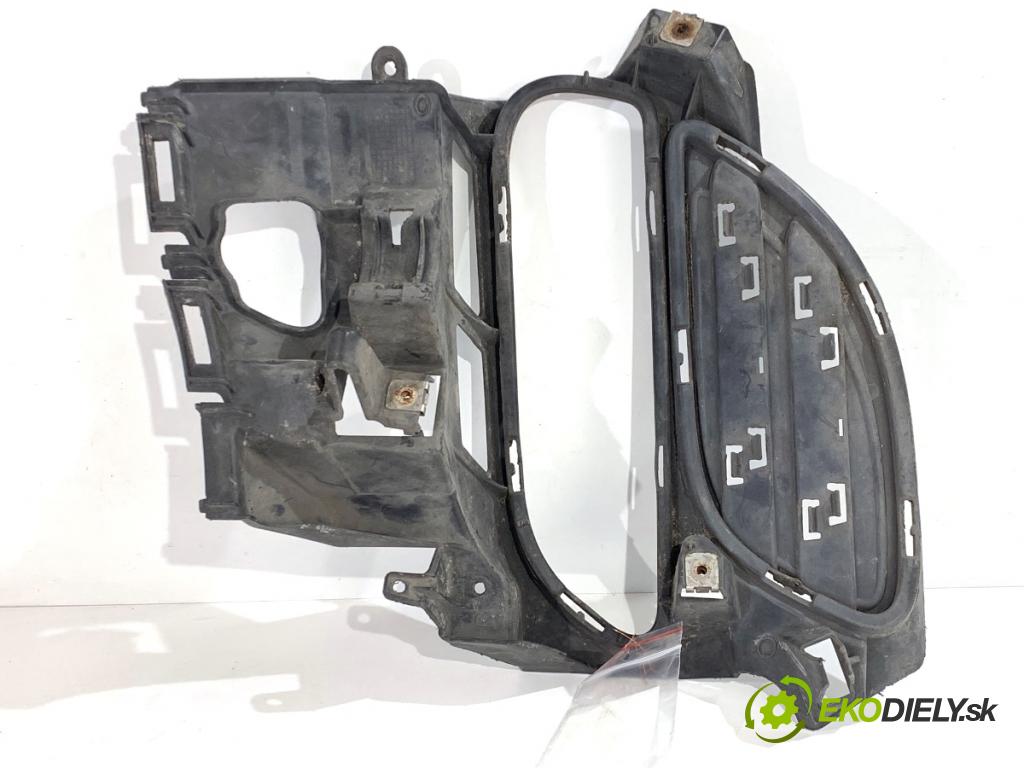 PORSCHE PANAMERA liftback 2010 294 kW 4.8 4S 4806 mří nárazníka pravý přední část 97050556403