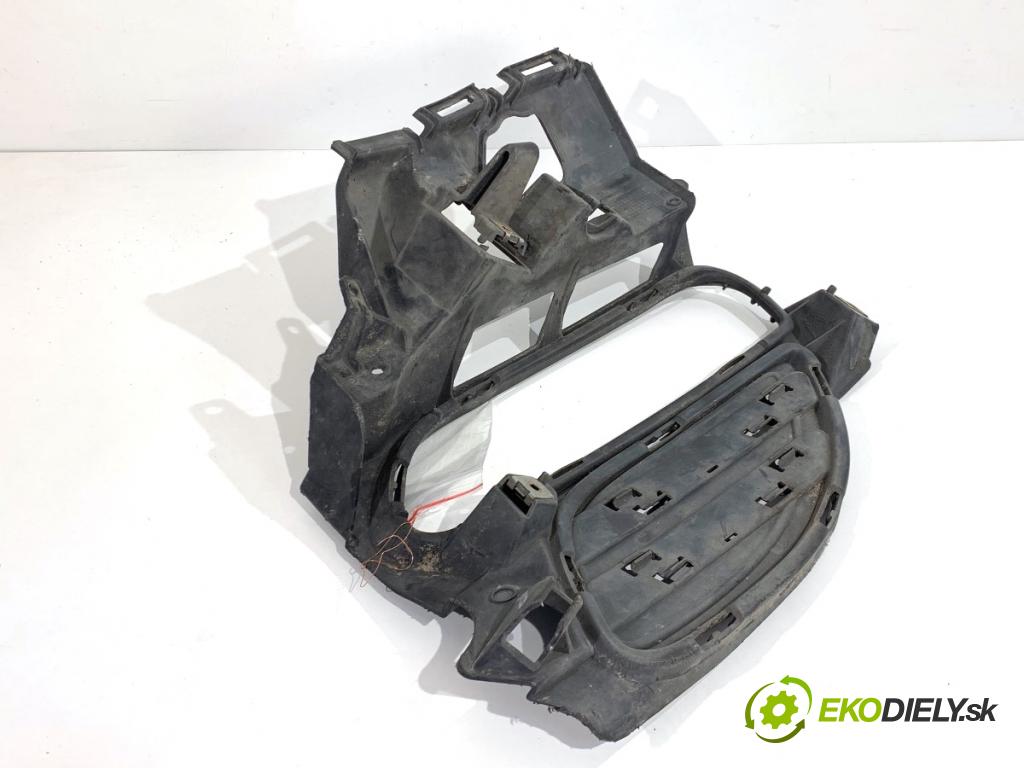 PORSCHE PANAMERA liftback 2010 294 kW 4.8 4S 4806 mří nárazníka pravý přední část 97050556403