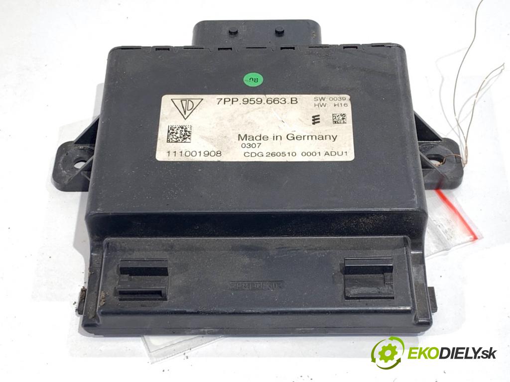 PORSCHE PANAMERA liftback 2010 294 kW 4.8 4S 4806 modul řídící jednotka NAPĚTÍ: 7PP959663B