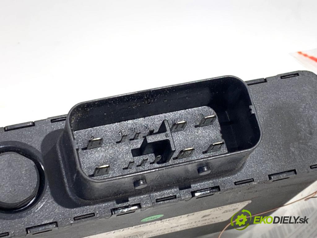 PORSCHE PANAMERA liftback 2010 294 kW 4.8 4S 4806 modul řídící jednotka NAPĚTÍ: 7PP959663B