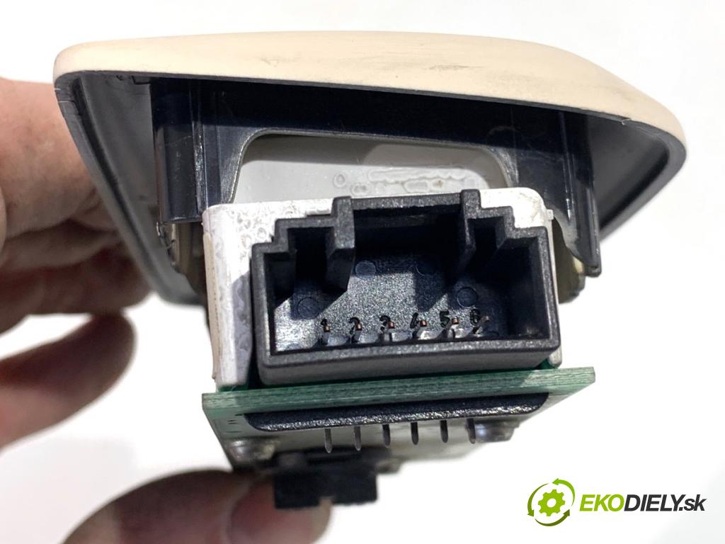 PORSCHE PANAMERA liftback 2010 294 kW 4.8 4S 4806 světlo stropní zadní část 97063206202