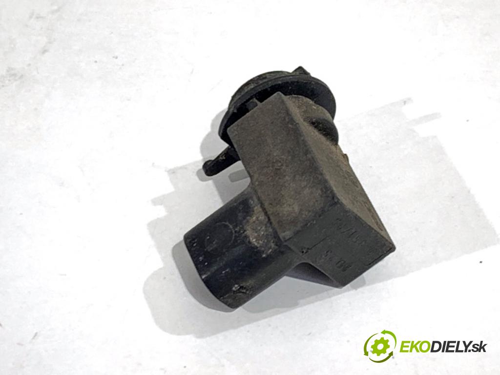 PORSCHE PANAMERA liftback 2010 294 kW 4.8 4S 4806 snímač KVALITNÍ: vzduchu 8K0907659