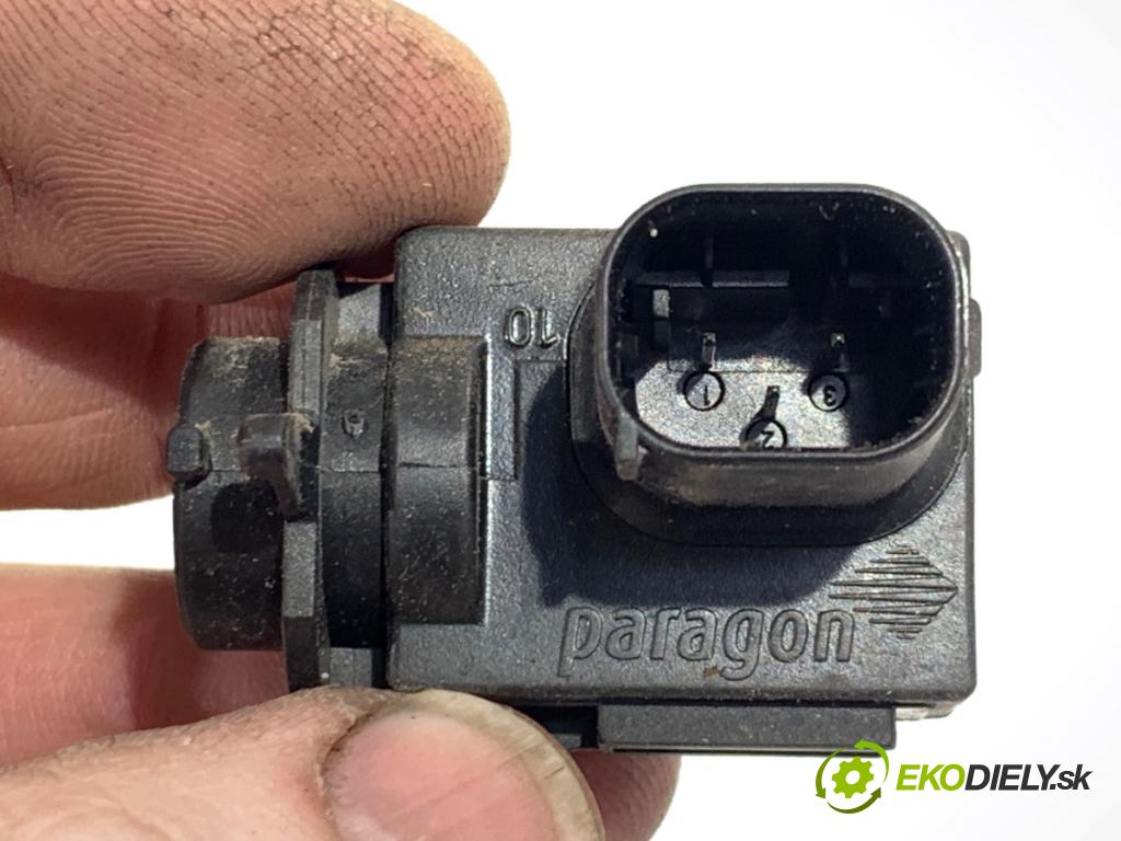 PORSCHE PANAMERA liftback 2010 294 kW 4.8 4S 4806 snímač KVALITNÍ: vzduchu 8K0907659