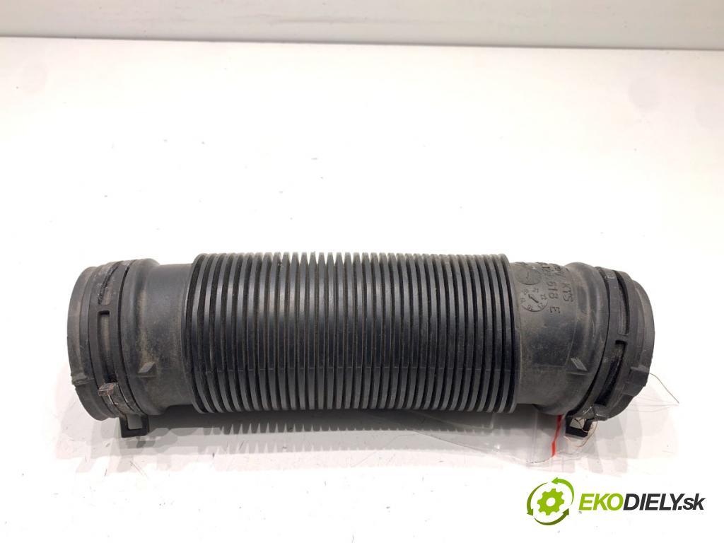 SKODA SUPERB III Kombi 2020 160 kW 1.4 TSI iV 1395 Rúra vzduchu 5Q0129618