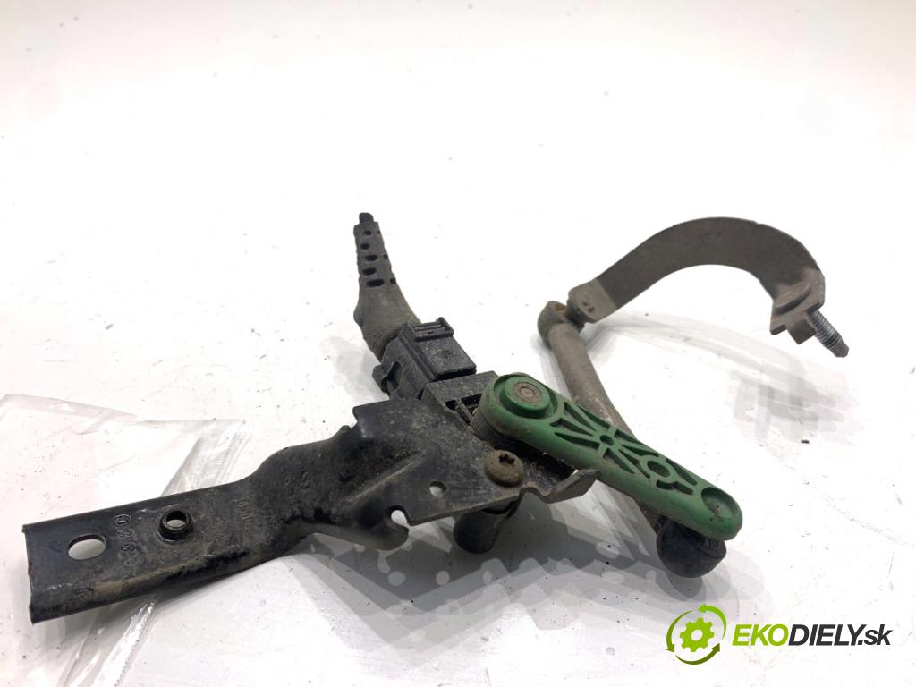 SKODA SUPERB III Kombi 2020 160 kW 1.4 TSI iV 1395 Snímač XENON predný ľavy 5Q0907503