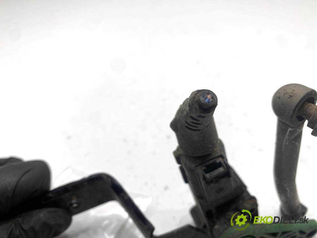 SKODA SUPERB III Kombi 2020 160 kW 1.4 TSI iV 1395 Snímač XENON predný ľavy 5Q0907503