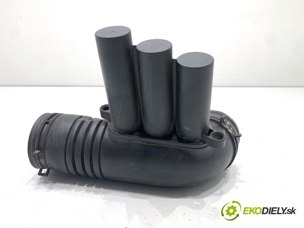 SKODA SUPERB III Kombi 2020 160 kW 1.4 TSI iV 1395 Rúra vzduchu