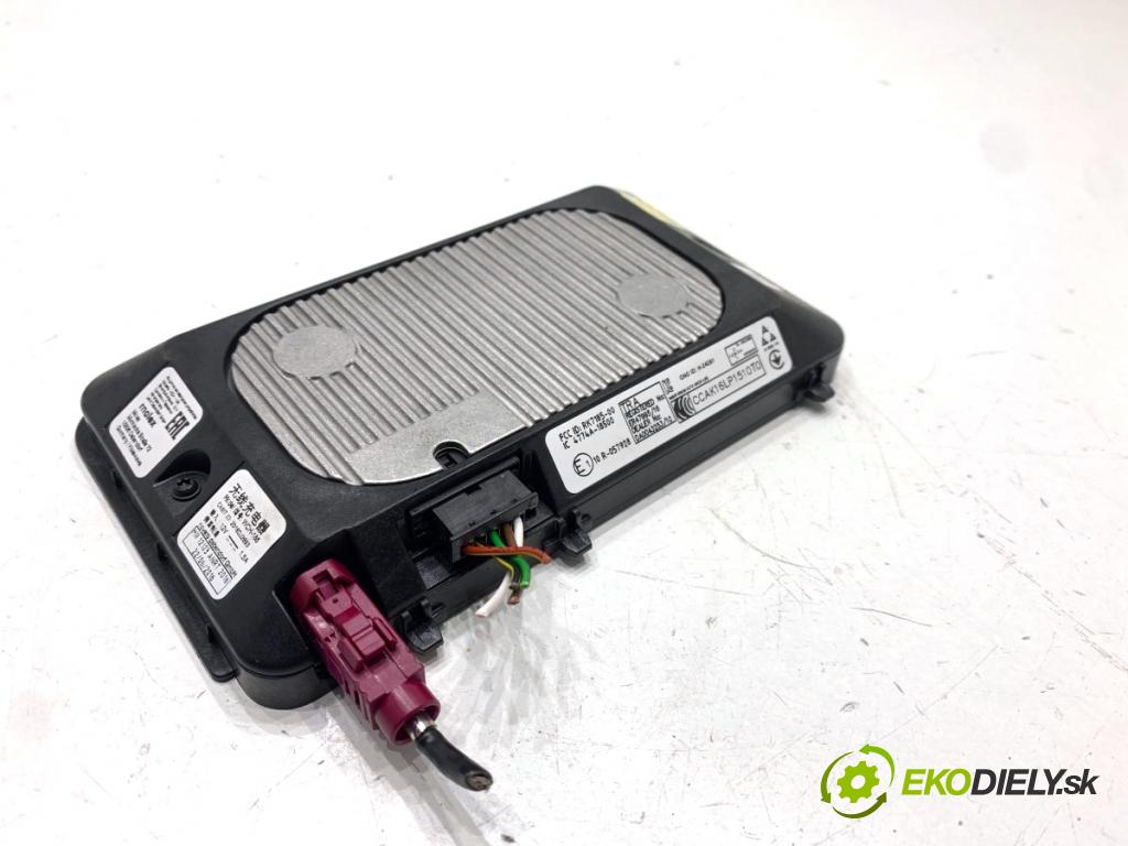 SKODA SUPERB III Kombi 2020 160 kW 1.4 TSI iV 1395 NABÍJAČKA: INDUKCIA: 5NA980611