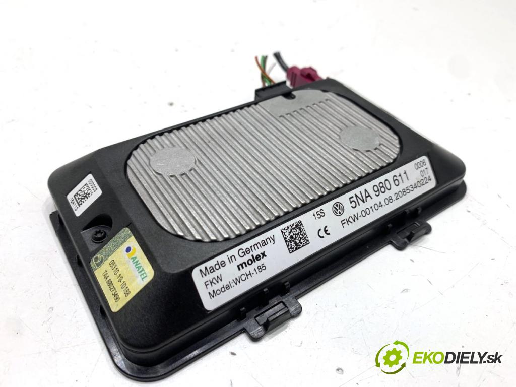 SKODA SUPERB III Kombi 2020 160 kW 1.4 TSI iV 1395 NABÍJAČKA: INDUKCIA: 5NA980611