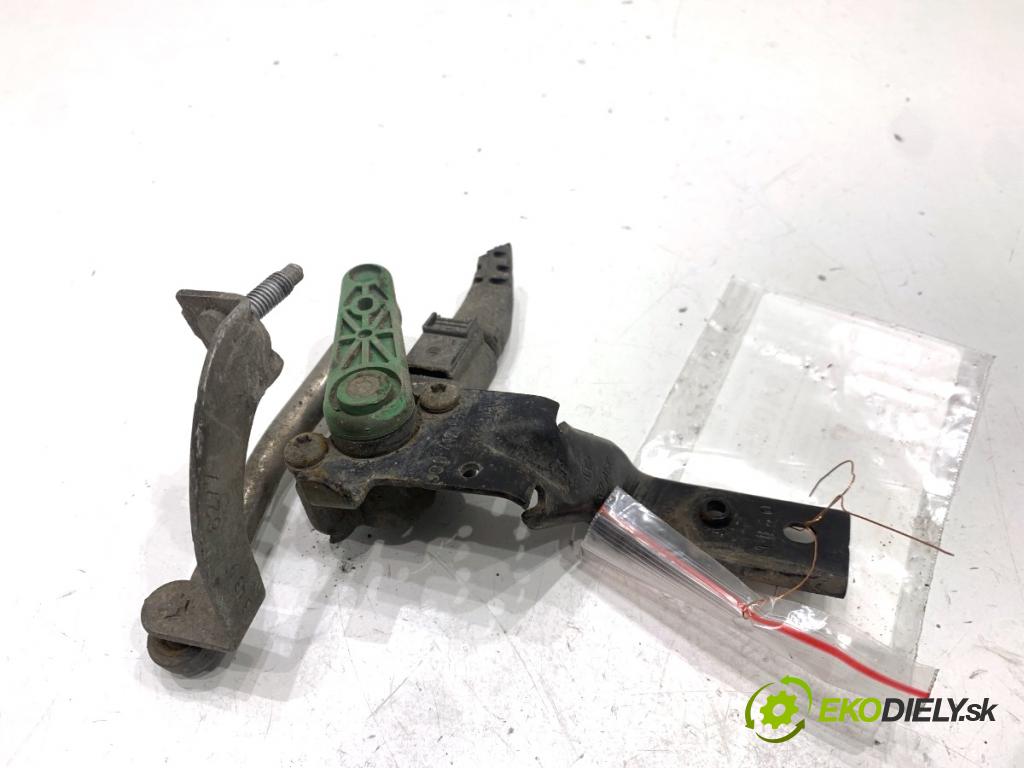 SKODA SUPERB III Kombi 2020 160 kW 1.4 TSI iV 1395 Snímač XENON pravy predný 5Q0907503