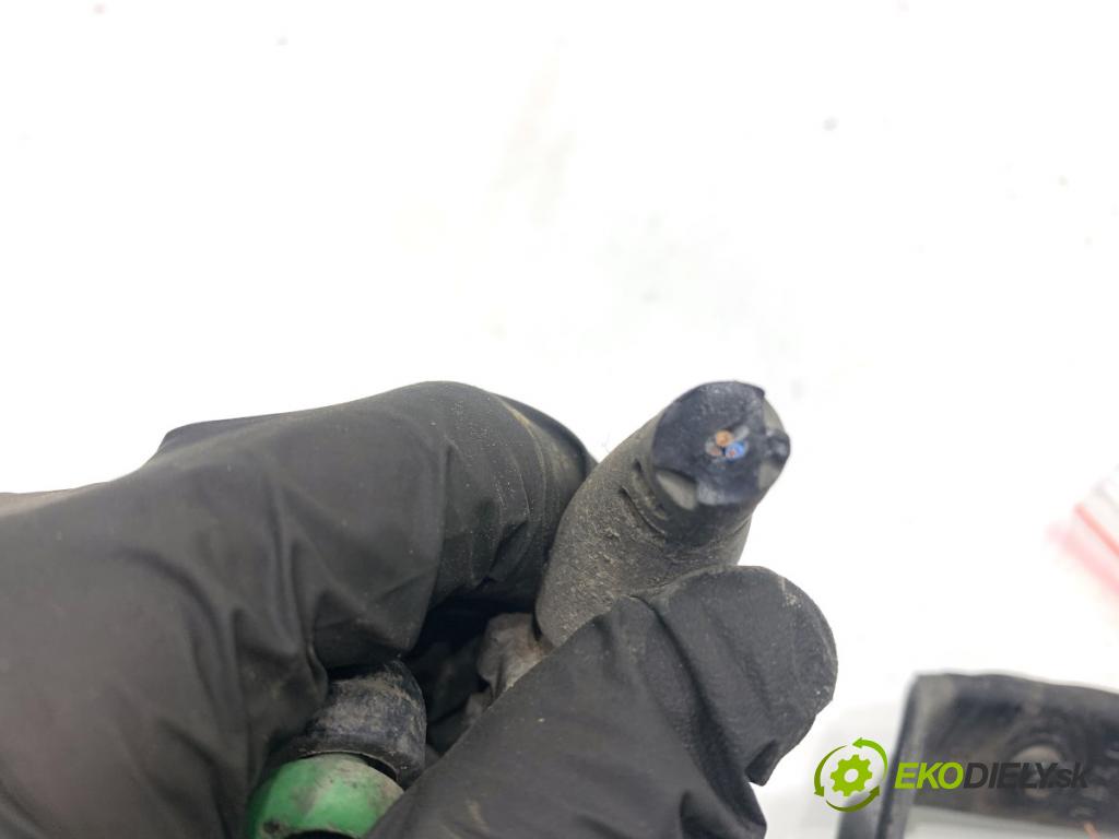 SKODA SUPERB III Kombi 2020 160 kW 1.4 TSI iV 1395 Snímač XENON pravy predný 5Q0907503