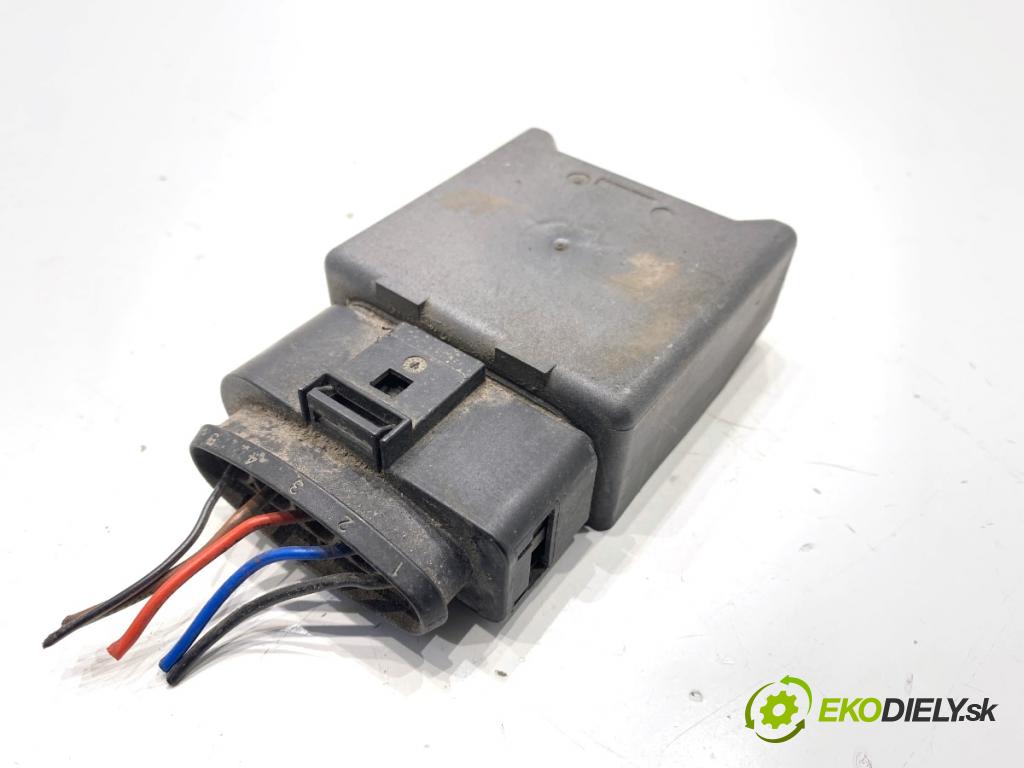 SKODA SUPERB III Kombi 2020 160 kW 1.4 TSI iV 1395 Modul pumpy paliva 5Q0906093A