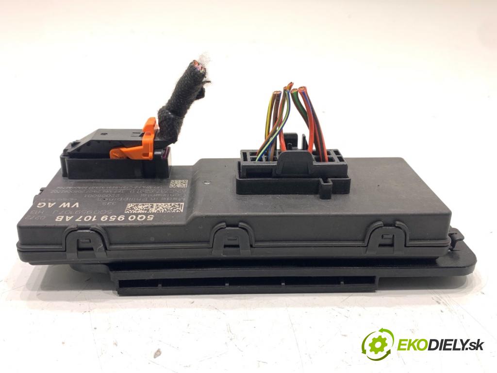 SKODA SUPERB III Kombi 2020 160 kW 1.4 TSI iV 1395 Modul dverí 5Q0959107AB