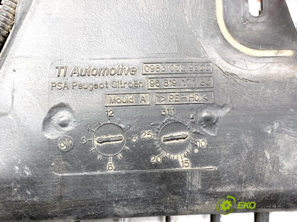 PEUGEOT 508 SW I Kombi 2017 133 kW 2.0 HDi 180 RXH 1997 nádržka DPF 9681917180