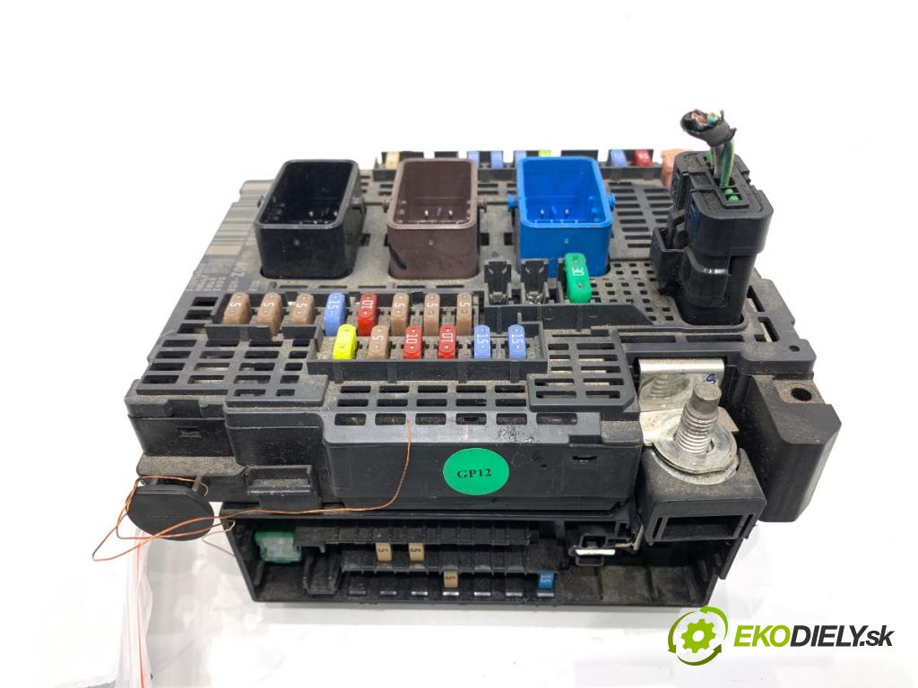 PEUGEOT 508 SW I Kombi 2017 133 kW 2.0 HDi 180 RXH 1997 Modul BSM 9811985380 (Riadiaca jednotka ostatné)